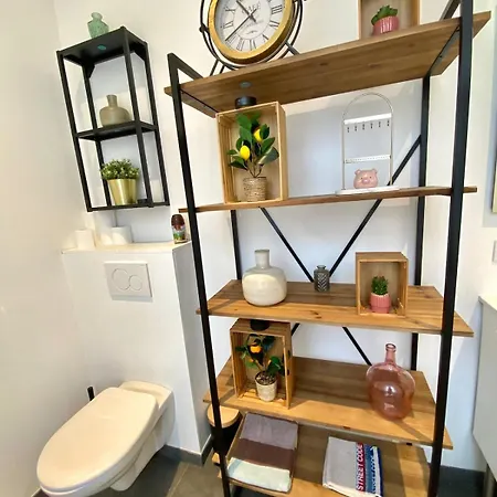 Prestige House & 别墅 *