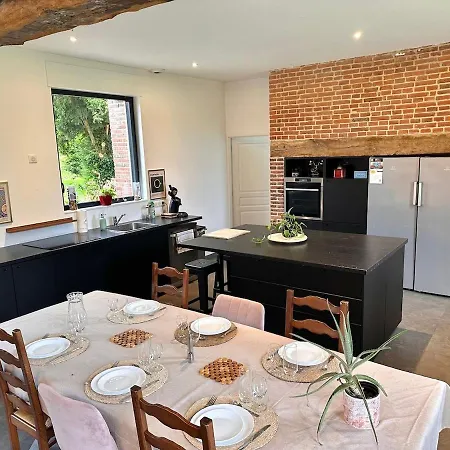 Prestige House & Auvilliers